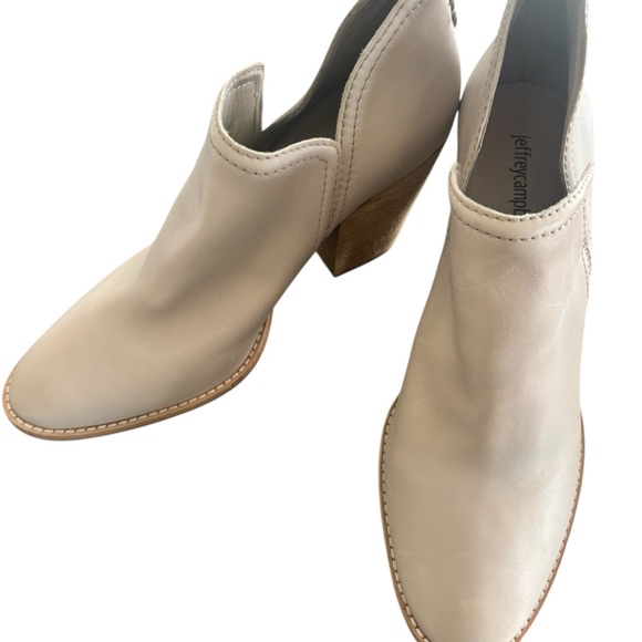 Jeffrey Campbell Cream Heeled Boots Sleek Design size 10 - Picture 2 of 9